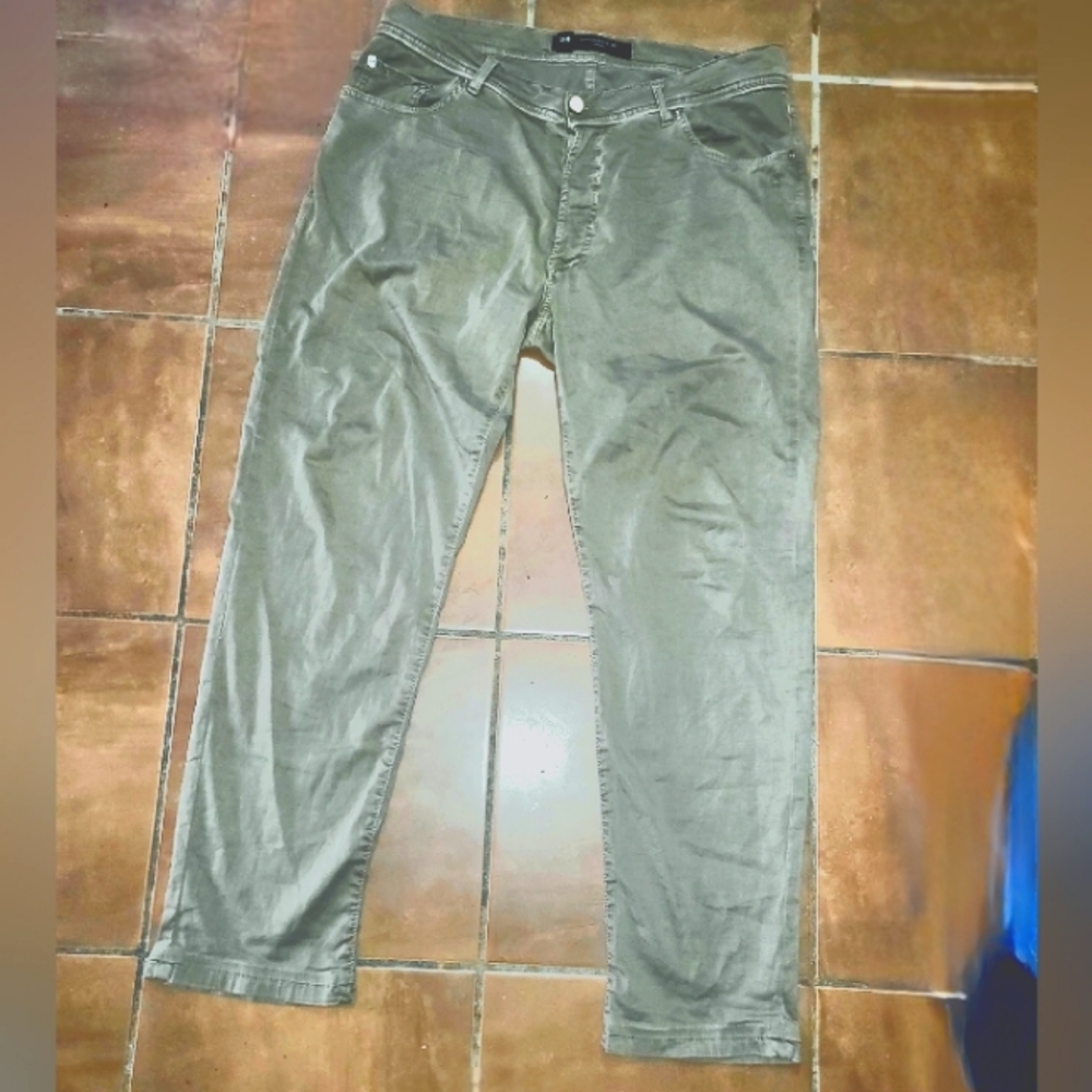 Marco Pescarolo pants